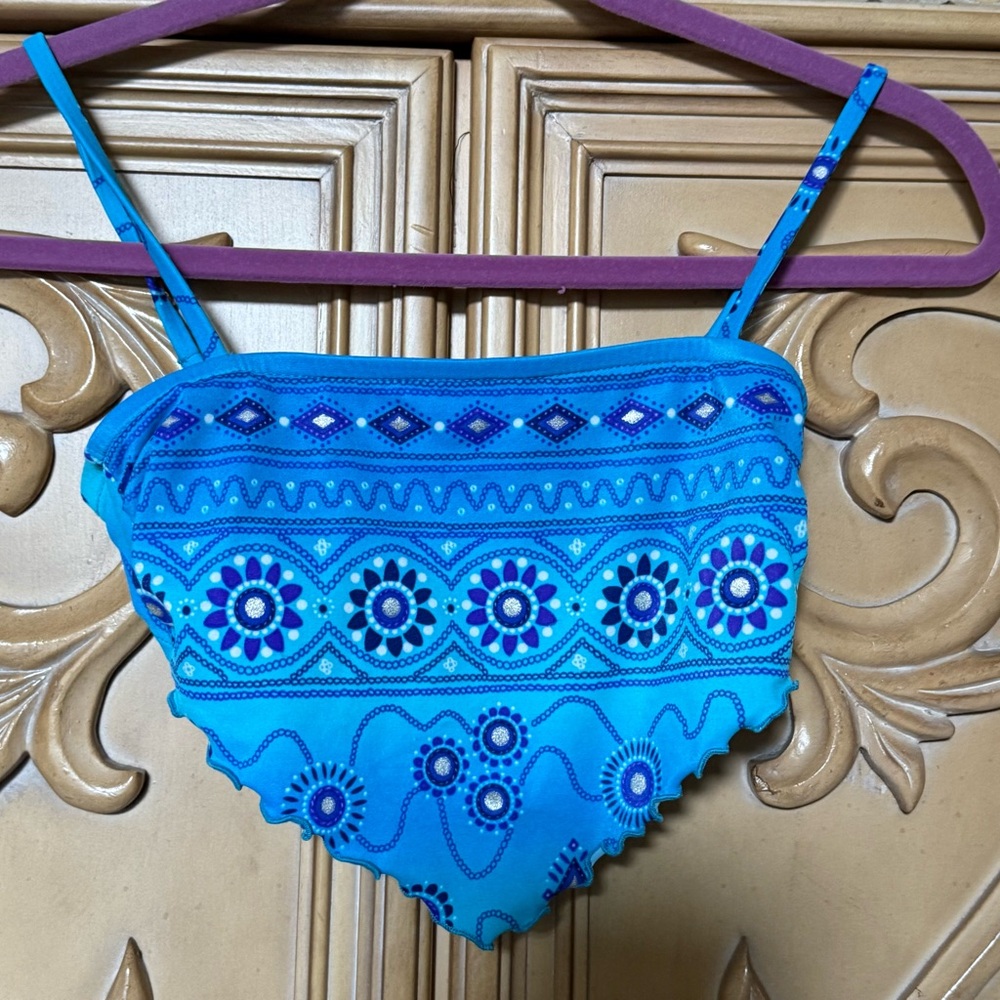 Blue Patterned bikini Top no boundaries junior sz Medium guc